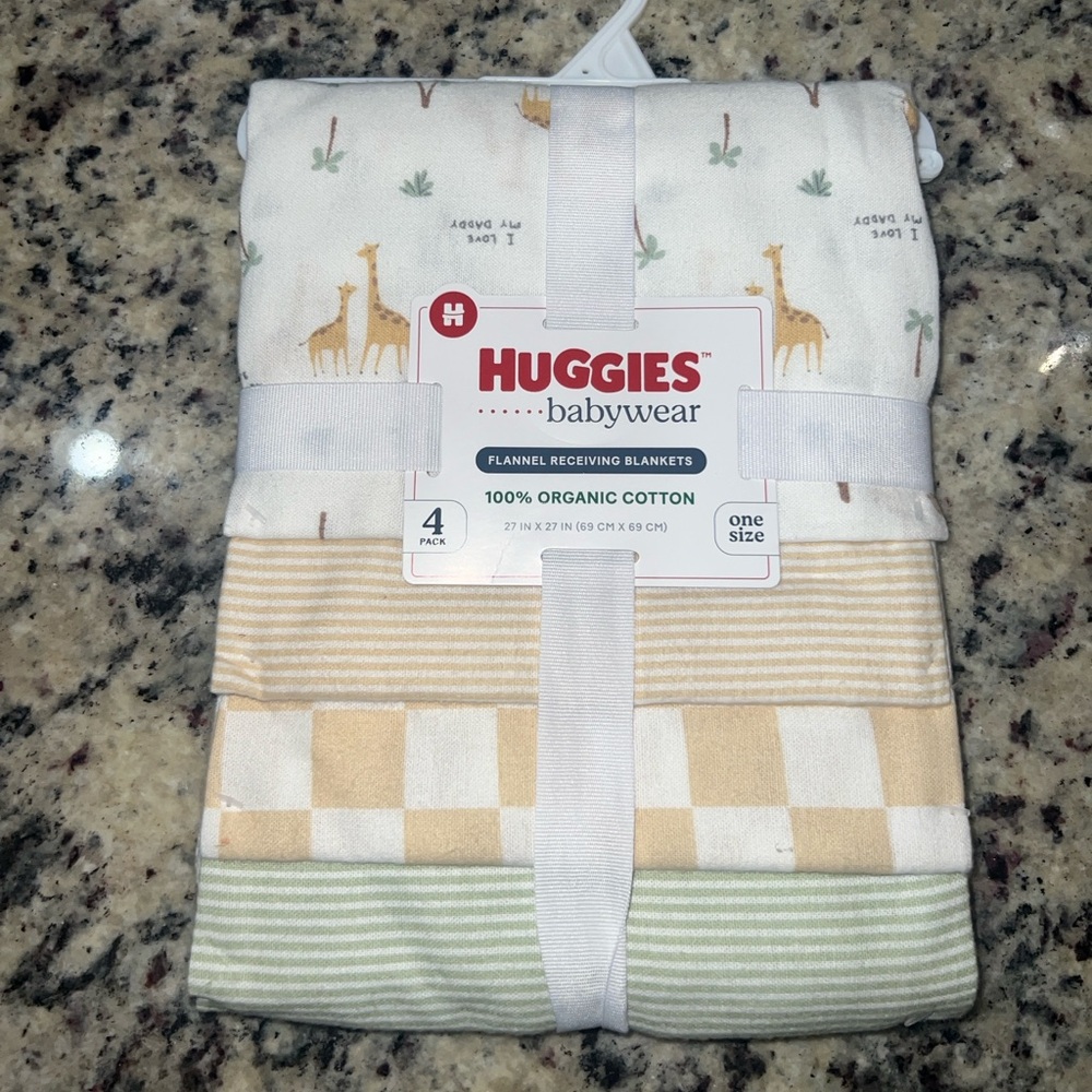NWT Huggies Babywear Flannel Receiving Blankets Organic 4 pack